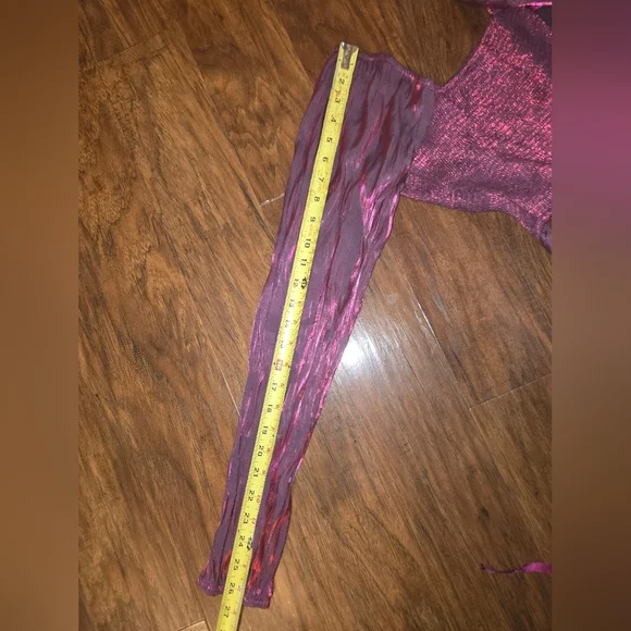 Entro Medium Long Sleeve Metallic Chromatic Purple Ruffle Tiered Romper - Picture 4 of 9